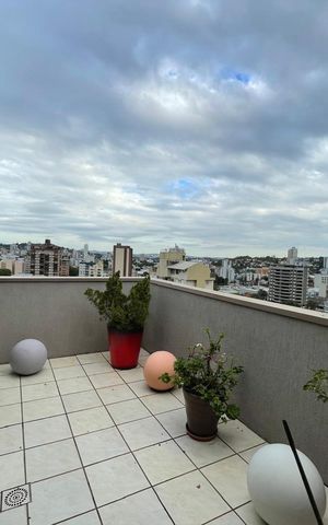 Apartamento à venda com 194m², 3 quartos e 1 vaga