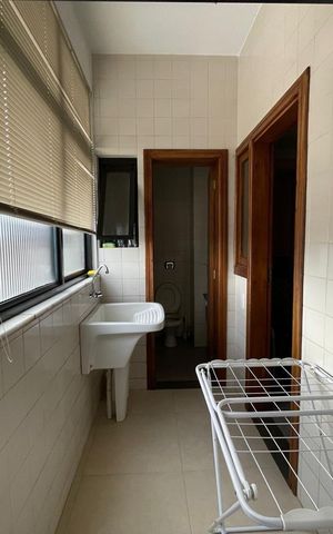 Apartamento à venda com 194m², 3 quartos e 1 vaga