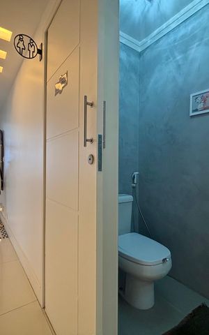 Apartamento à venda com 222m², 4 quartos e 1 vaga Apartamento à venda com 222m², 4 quartos e 1 vagaLavabo