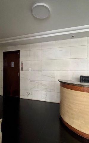 Apartamento à venda com 222m², 4 quartos e 1 vaga Apartamento à venda com 222m², 4 quartos e 1 vagaPortaria