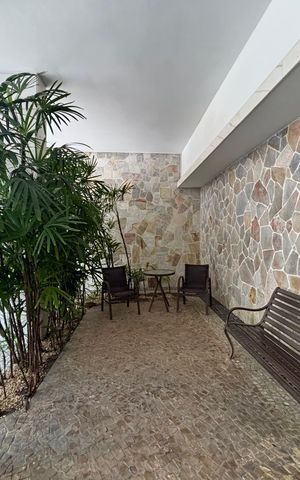 Apartamento à venda com 222m², 4 quartos e 1 vaga Apartamento à venda com 222m², 4 quartos e 1 vagaPortaria