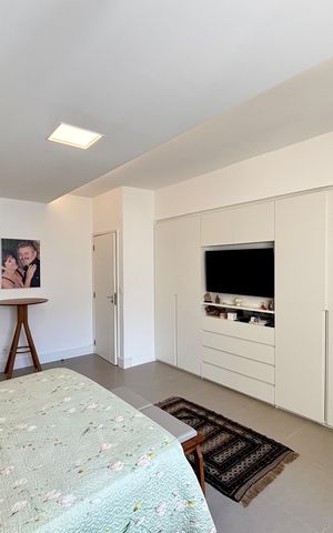 Apartamento à venda com 222m², 4 quartos e 1 vaga Apartamento à venda com 222m², 4 quartos e 1 vagaSuíte 3
