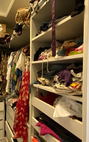 Apartamento à venda com 200m², 3 quartos e 4 vagas Apartamento à venda com 200m², 3 quartos e 4 vagasCloset da suíte 3