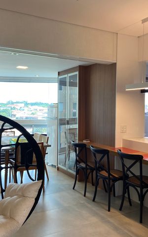 Apartamento à venda com 200m², 3 quartos e 4 vagas Apartamento à venda com 200m², 3 quartos e 4 vagasCozinha
