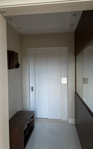 Apartamento à venda com 200m², 3 quartos e 4 vagas Apartamento à venda com 200m², 3 quartos e 4 vagasHall de entrada