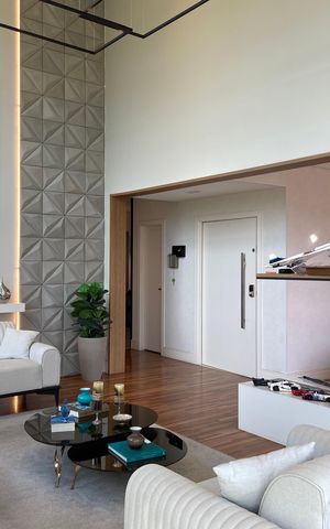 Apartamento à venda com 200m², 3 quartos e 4 vagas Apartamento à venda com 200m², 3 quartos e 4 vagasSala
