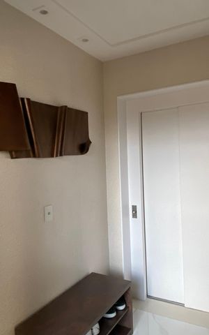 Apartamento à venda com 200m², 3 quartos e 4 vagas Apartamento à venda com 200m², 3 quartos e 4 vagasHall de entrada