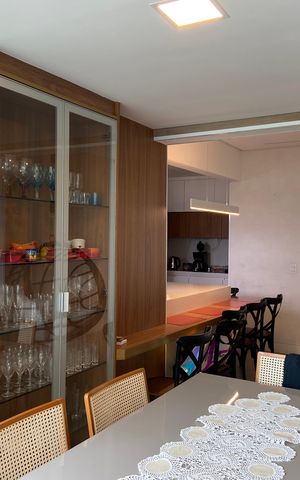 Apartamento à venda com 200m², 3 quartos e 4 vagas Apartamento à venda com 200m², 3 quartos e 4 vagasCozinha