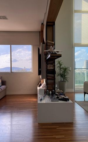 Apartamento à venda com 200m², 3 quartos e 4 vagas Apartamento à venda com 200m², 3 quartos e 4 vagasSala