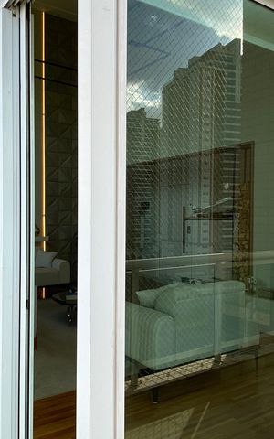 Apartamento à venda com 200m², 3 quartos e 4 vagas Apartamento à venda com 200m², 3 quartos e 4 vagasVaranda da Sala