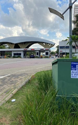 Apartamento à venda com 200m², 3 quartos e 4 vagas Apartamento à venda com 200m², 3 quartos e 4 vagasFachada do Prédio