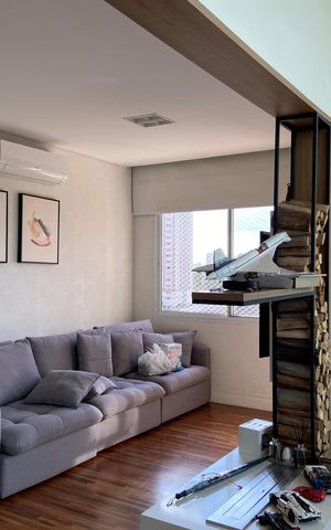 Apartamento à venda com 200m², 3 quartos e 4 vagas Apartamento à venda com 200m², 3 quartos e 4 vagasSala