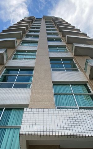 Apartamento à venda com 200m², 3 quartos e 4 vagas Apartamento à venda com 200m², 3 quartos e 4 vagasFachada do Prédio