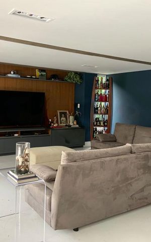 Casa à venda com 900m², 6 quartos e 7 vagas