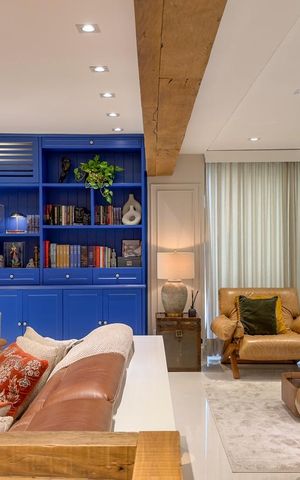 Apartamento à venda com 190m², 3 quartos e 5 vagas Apartamento à venda com 190m², 3 quartos e 5 vagasSala