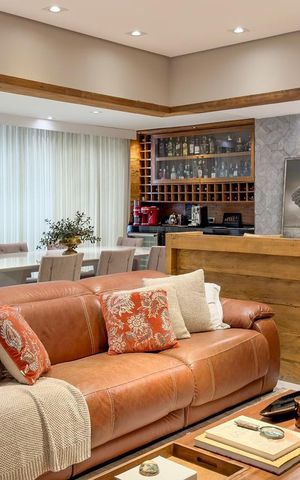 Apartamento à venda com 190m², 3 quartos e 5 vagas Apartamento à venda com 190m², 3 quartos e 5 vagasSala