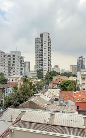 Apartamento à venda com 190m², 3 quartos e 5 vagas Apartamento à venda com 190m², 3 quartos e 5 vagasVista