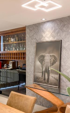 Apartamento à venda com 190m², 3 quartos e 5 vagas Apartamento à venda com 190m², 3 quartos e 5 vagasSala de Jantar