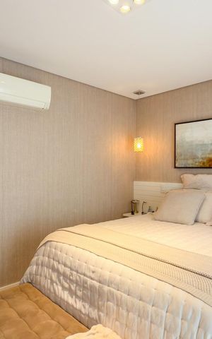 Apartamento à venda com 190m², 3 quartos e 5 vagas Apartamento à venda com 190m², 3 quartos e 5 vagasQuarto