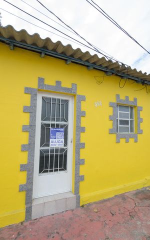 Casa para alugar com 60m², 1 quarto e sem vaga Casa para alugar com 60m², 1 quarto e sem vagaFachada da Casa