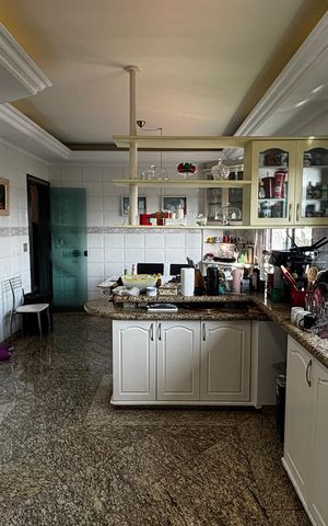 Apartamento à venda com 202m², 3 quartos e 5 vagasCozinha