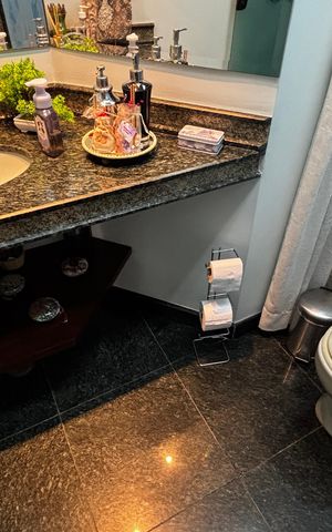 Apartamento à venda com 202m², 3 quartos e 5 vagasLavabo