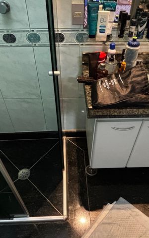 Apartamento à venda com 202m², 3 quartos e 5 vagasBanheiro da Suíte 3