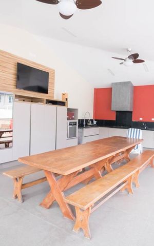 Apartamento à venda com 202m², 3 quartos e 5 vagasChurrasqueira