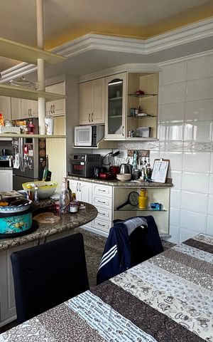 Apartamento à venda com 202m², 3 quartos e 5 vagasCozinha