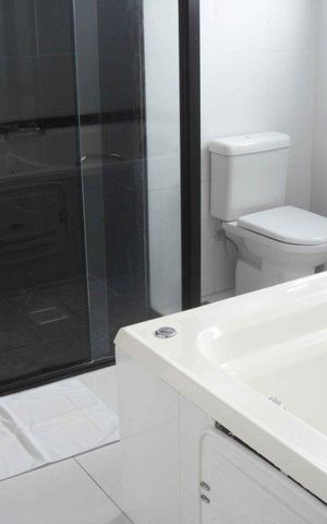 Casa de condomínio à venda com 470m², 4 quartos e 3 vagas