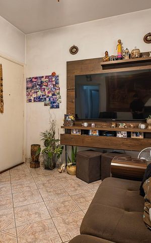 Apartamento à venda com 64m², 2 quartos e 1 vaga Apartamento à venda com 64m², 2 quartos e 1 vagaSala