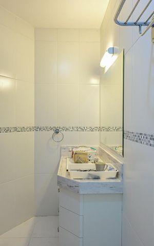 Casa de condomínio à venda com 394m², 4 quartos e 4 vagasBanheiro da Suíte  3