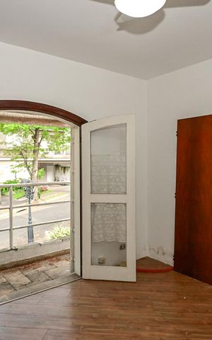 Casa de condomínio à venda com 394m², 4 quartos e 4 vagasQuarto