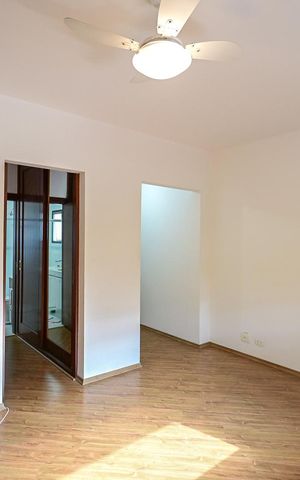 Casa de condomínio à venda com 394m², 4 quartos e 4 vagasSuíte 2