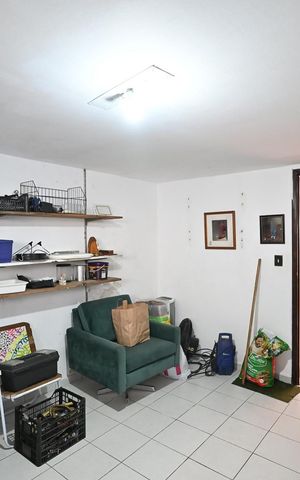Casa para alugar com 280m², 3 quartos e 4 vagasEscritório 2