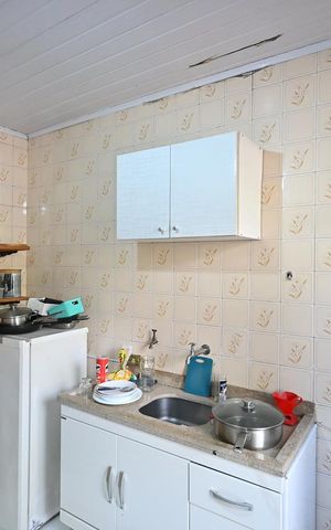 Casa para alugar com 280m², 3 quartos e 4 vagasCozinha da Edícula