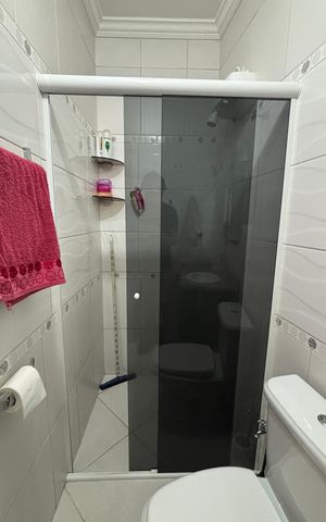 Casa à venda com 128m², 3 quartos e 2 vagasBanheiro