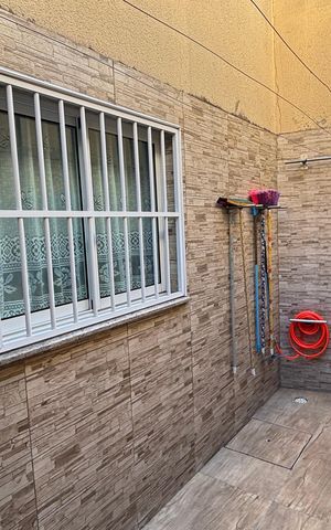 Casa à venda com 128m², 3 quartos e 2 vagasÁrea de Serviço