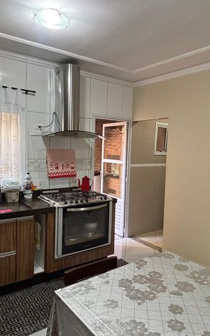 Casa à venda com 128m², 3 quartos e 2 vagasCozinha