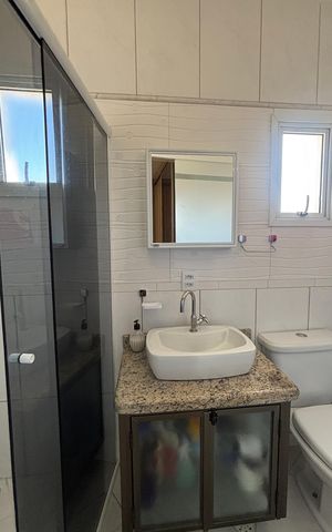 Casa à venda com 128m², 3 quartos e 2 vagasBanheiro da Suíte