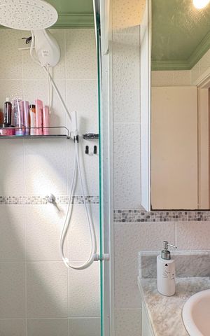 Apartamento à venda com 50m², 2 quartos e 1 vaga Apartamento à venda com 50m², 2 quartos e 1 vagaBanheiro