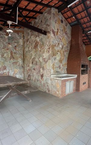 Casa de condomínio à venda com 4203m², 5 quartos e 16 vagas Casa de condomínio à venda com 4203m², 5 quartos e 16 vagasChurrasqueira