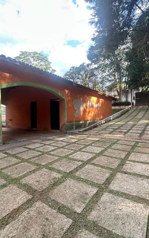 Casa de condomínio à venda com 4203m², 5 quartos e 16 vagas Casa de condomínio à venda com 4203m², 5 quartos e 16 vagasGaragem