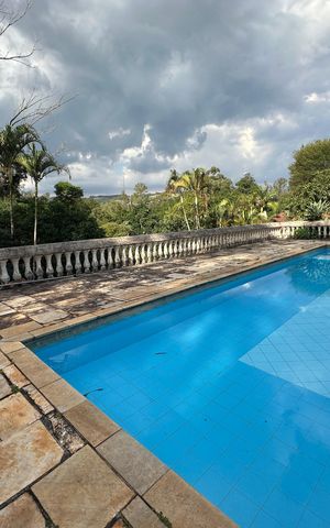 Casa de condomínio à venda com 4203m², 5 quartos e 16 vagas Casa de condomínio à venda com 4203m², 5 quartos e 16 vagasPiscina