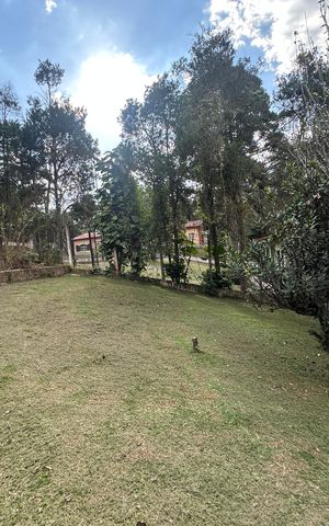 Casa de condomínio à venda com 4203m², 5 quartos e 16 vagas Casa de condomínio à venda com 4203m², 5 quartos e 16 vagasQuintal