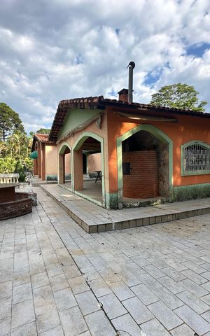 Casa de condomínio à venda com 4203m², 5 quartos e 16 vagas Casa de condomínio à venda com 4203m², 5 quartos e 16 vagasChurrasqueira
