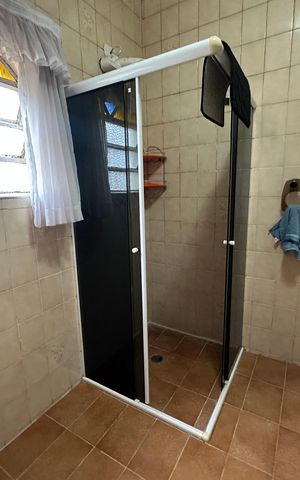 Casa de condomínio à venda com 4203m², 5 quartos e 16 vagas Casa de condomínio à venda com 4203m², 5 quartos e 16 vagasBanheiro 1