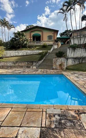 Casa de condomínio à venda com 4203m², 5 quartos e 16 vagas Casa de condomínio à venda com 4203m², 5 quartos e 16 vagasPiscina