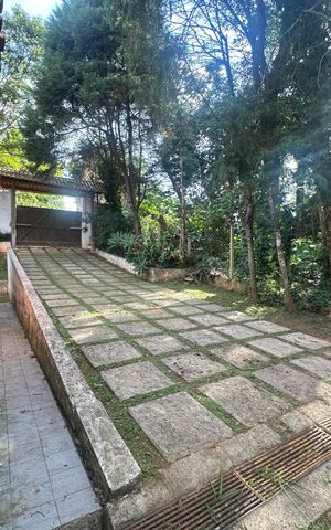 Casa de condomínio à venda com 4203m², 5 quartos e 16 vagas Casa de condomínio à venda com 4203m², 5 quartos e 16 vagasGaragem