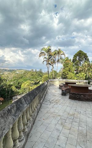 Casa de condomínio à venda com 4203m², 5 quartos e 16 vagas Casa de condomínio à venda com 4203m², 5 quartos e 16 vagasChurrasqueira